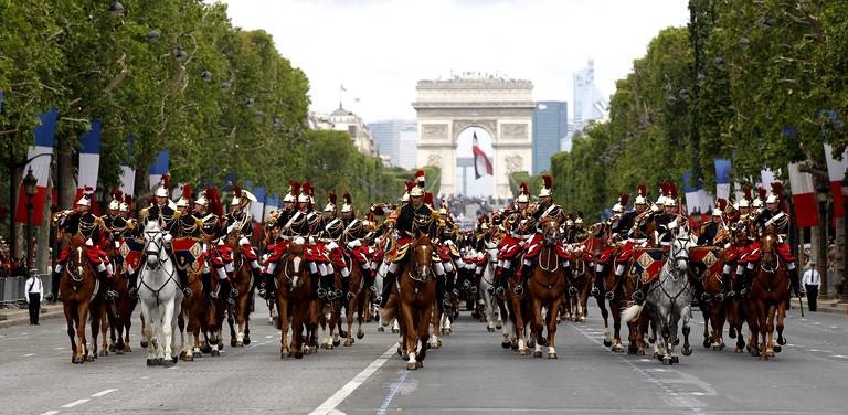 世界马文化瑰宝——法兰西共和国骑兵卫队