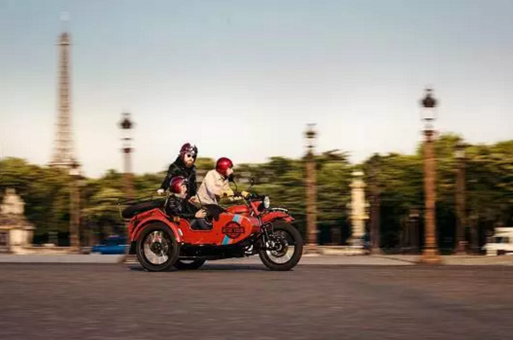 古董摩托车｜探索隐藏的巴黎