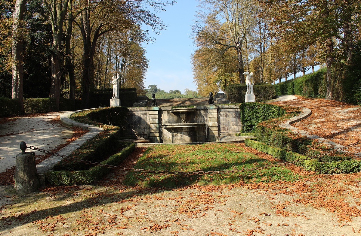 Parc Saint-Cloud 仅次于凡尔赛的国家森林公园