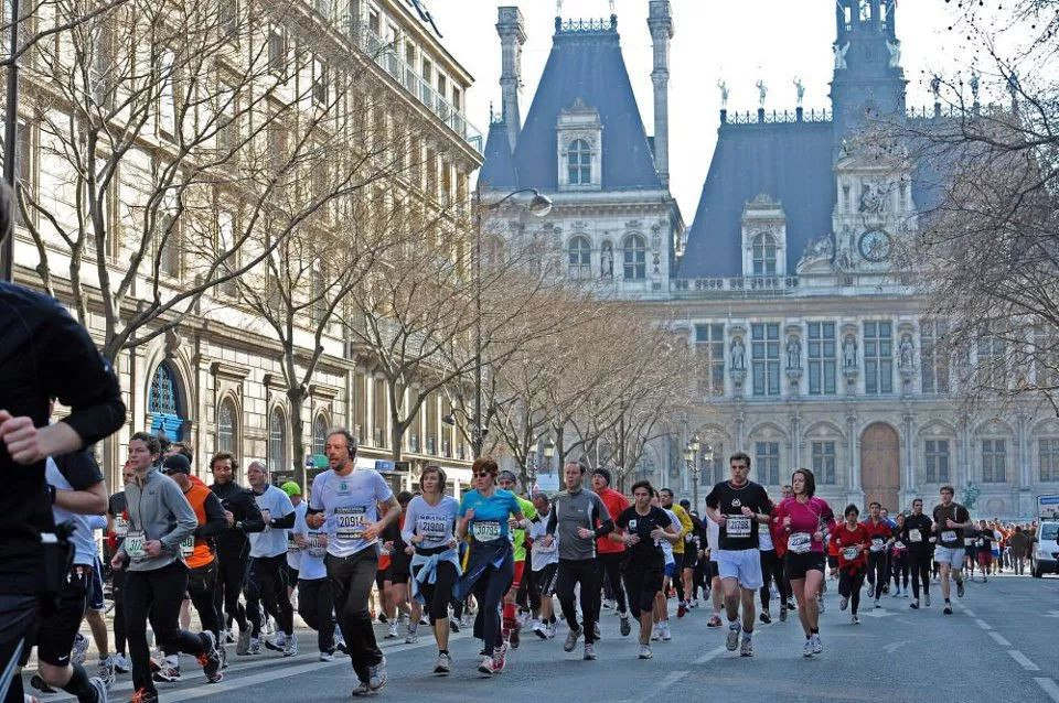 巴黎半程马拉松