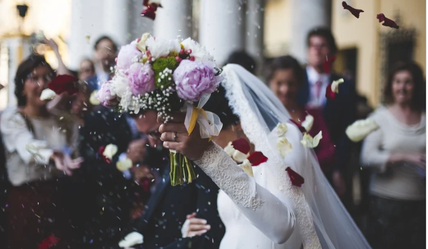 在意大利参加婚礼，该给新婚夫妇多少钱红包？竟还有个计算公式 
