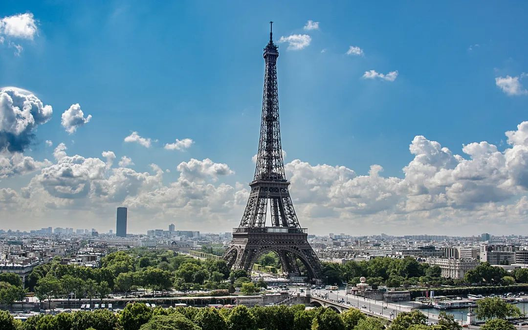 埃菲尔铁塔面临危机！6000万欧元急救铁娘子！浪漫巴黎究竟有多少建筑岌岌可危？