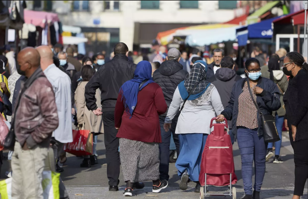 移民占人口十分之一！法国将在二十年后消失？